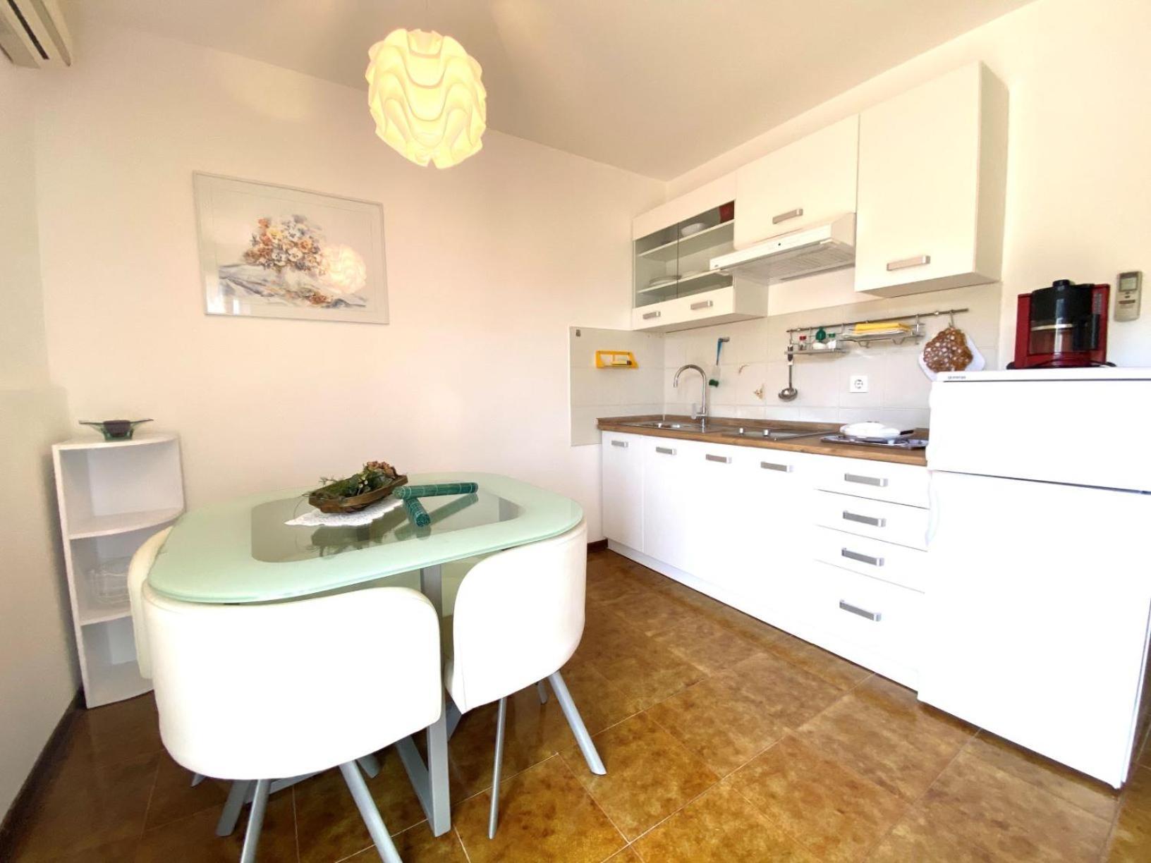 Apartmani Mavrinac Nerezine Exteriör bild