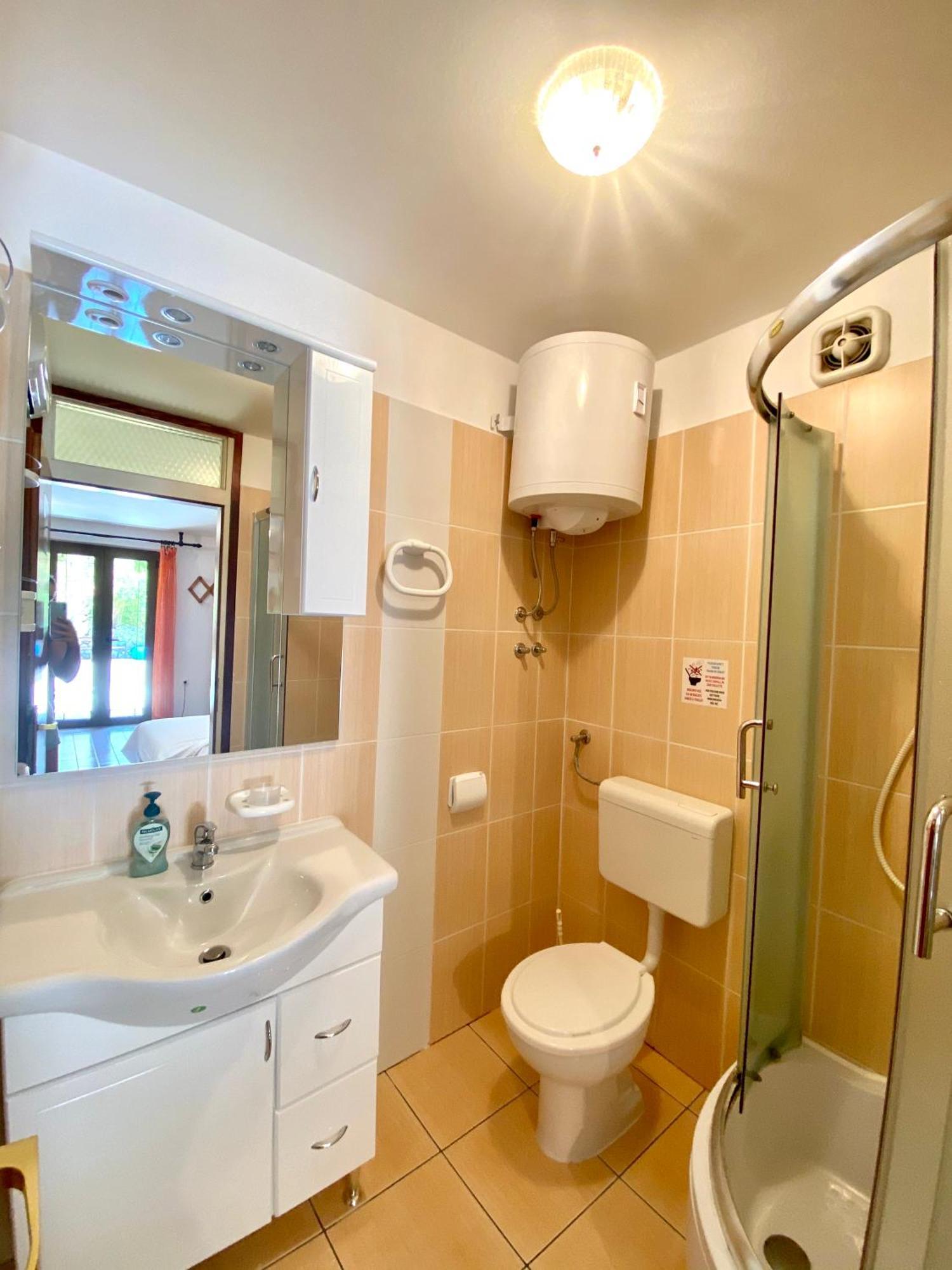 Apartmani Mavrinac Nerezine Rum bild